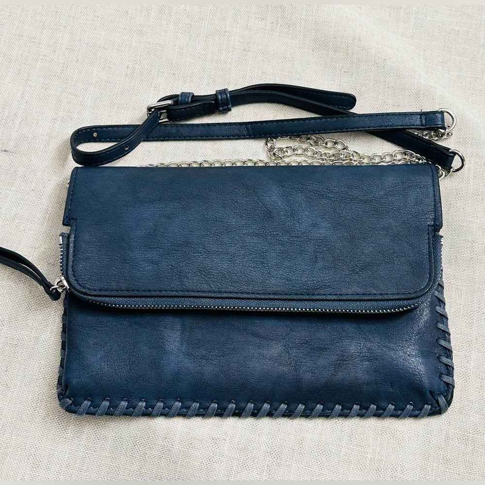 Leather Clutch with Chain Strap Urban Expressions Navy Vegan - Picture 9 of 9